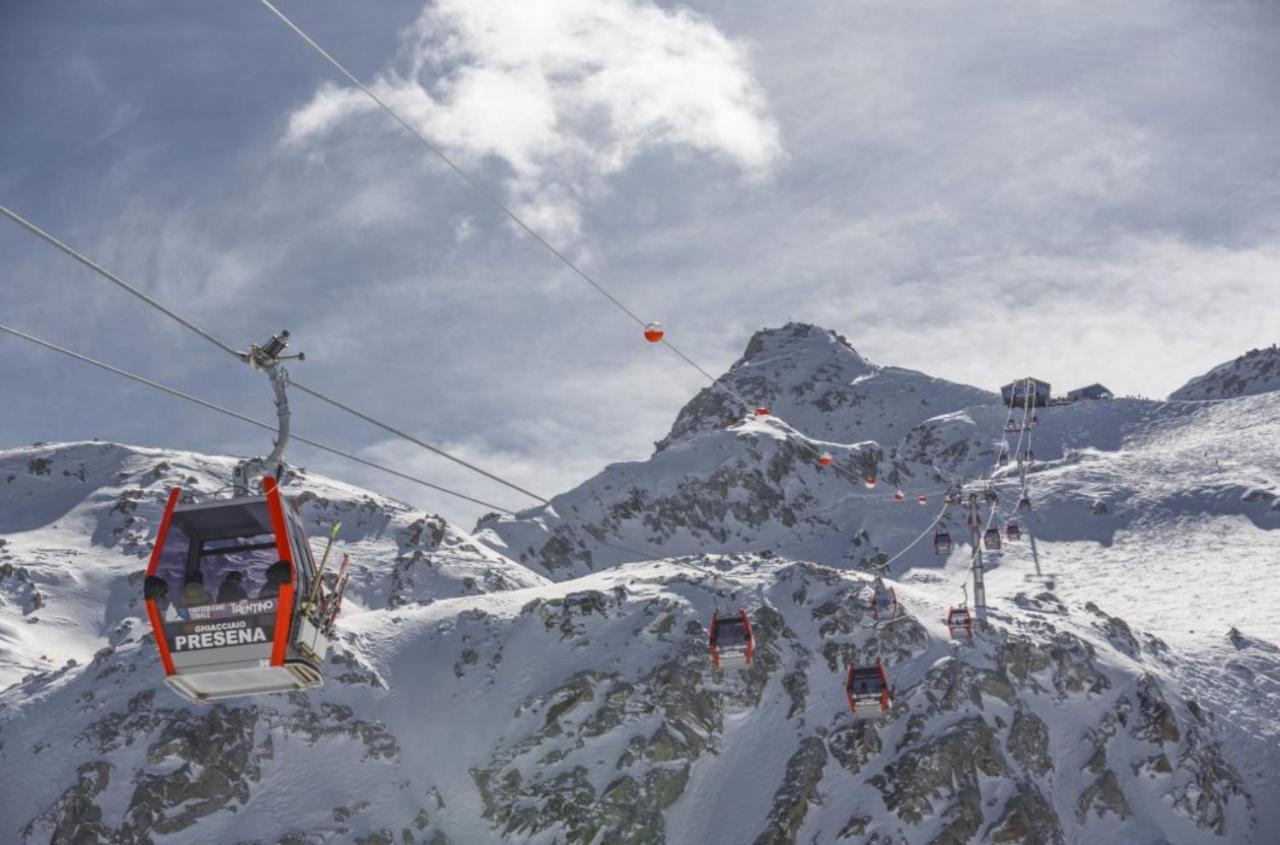 Blue Mountain Ponte Di Legno Exterior foto